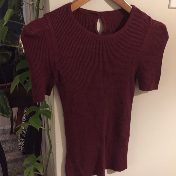 Wine colour sweater top xs size - Picture 3 of 3